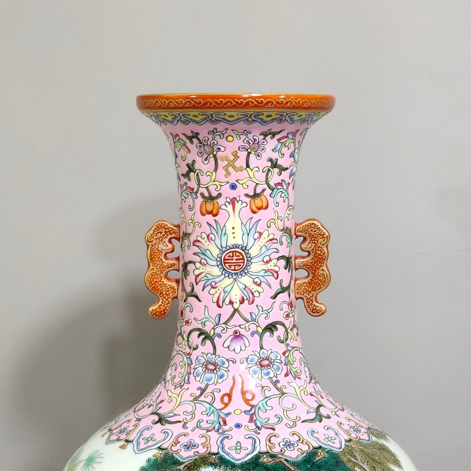 Qing Dynasty Jiaqing pink ground baby playing amphorae