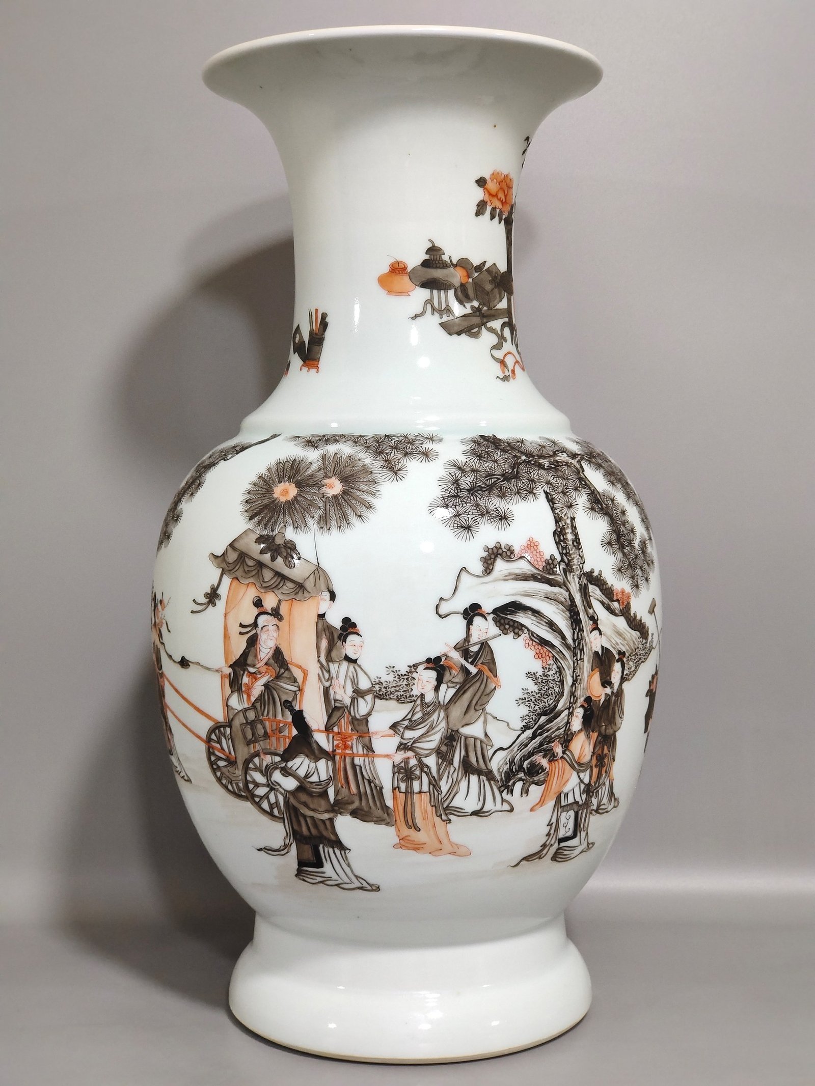 Qing Dynasty Xianfeng ink color mushroom vase