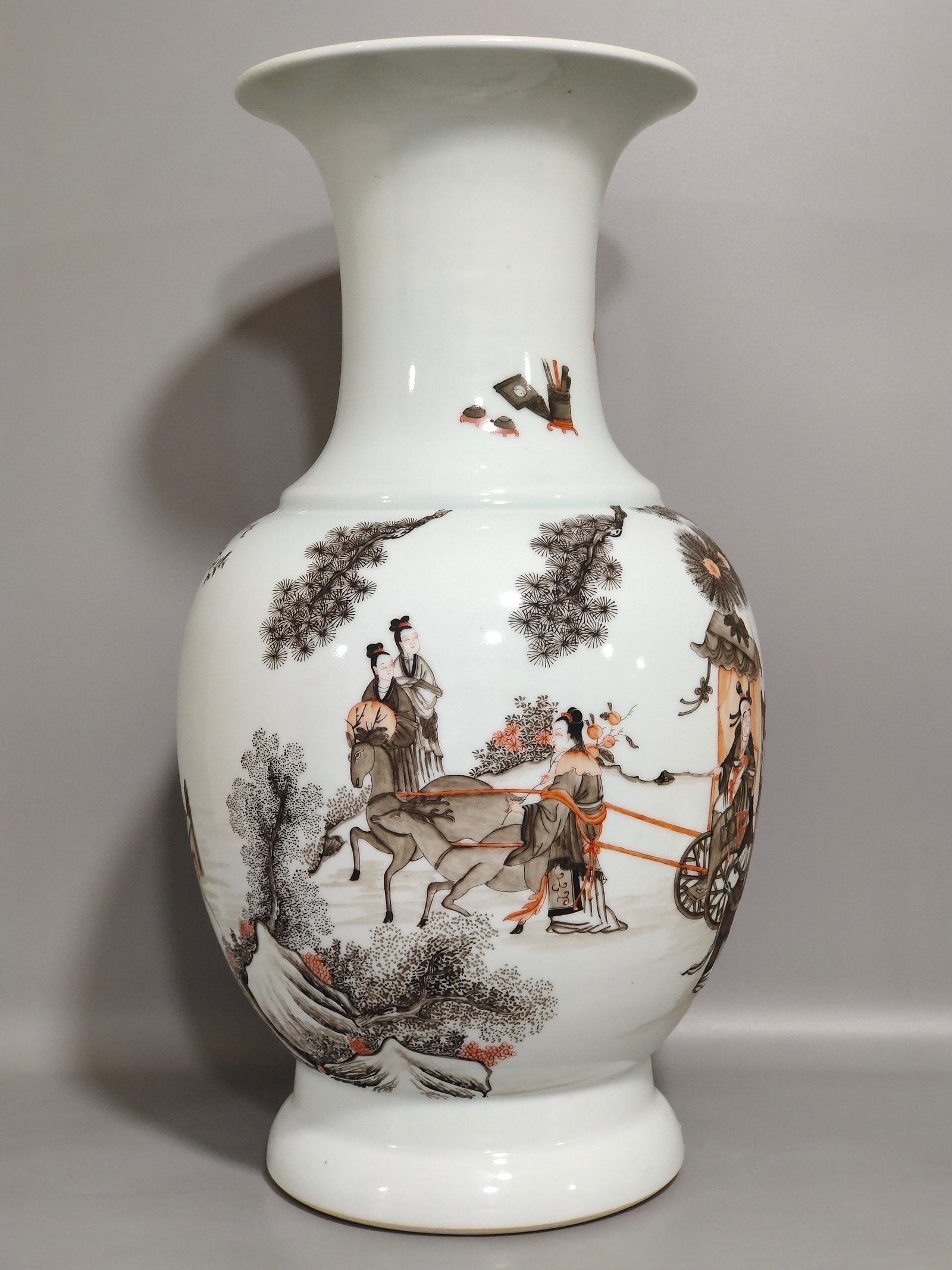Qing Dynasty Xianfeng ink color mushroom vase