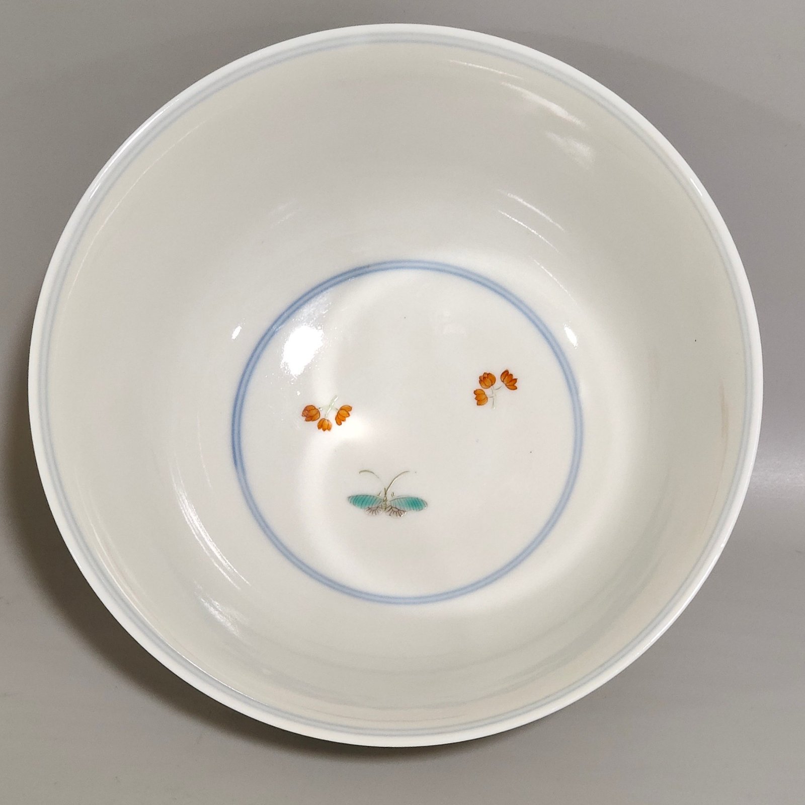 Qing Dynasty Kangxi colorful mandarin duck lotus and kingfisher bowl