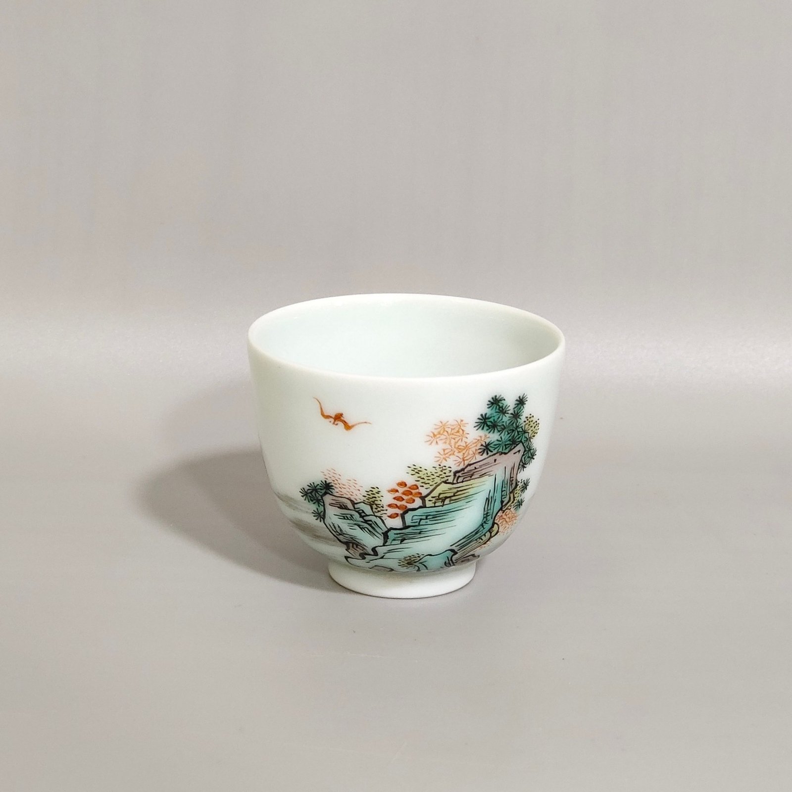 Qing Dynasty Kangxi character story cup