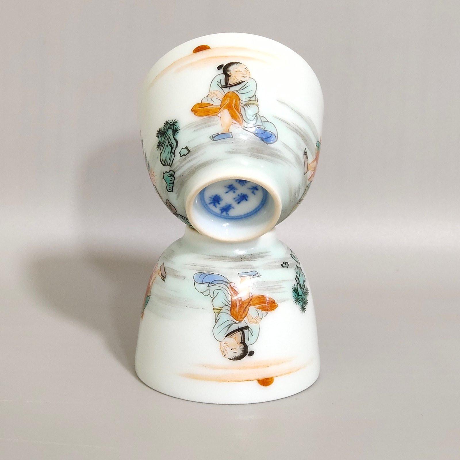 Qing Dynasty Kangxi character story cup