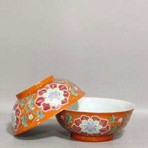 Qing Dynasty Kangxi Coral red flower bowl