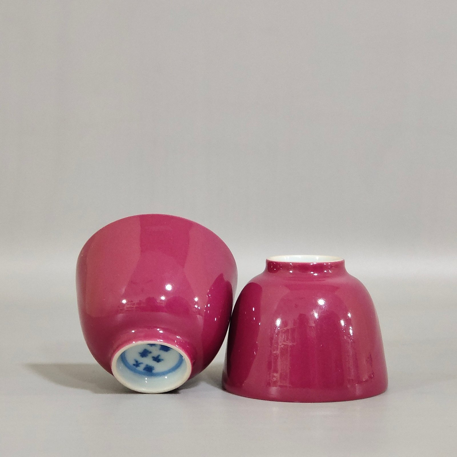 Qing Dynasty Kangxi rouge red cup