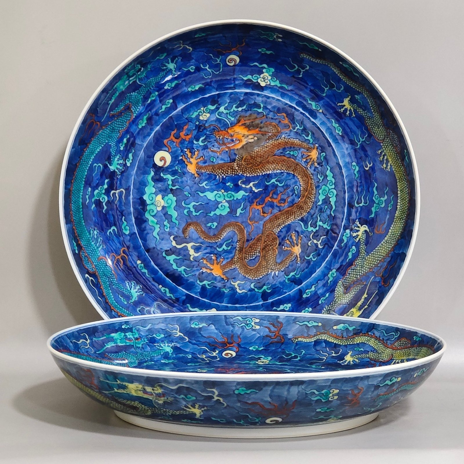 Qing Dynasty Daoguang featuring five coiled dragons plate
