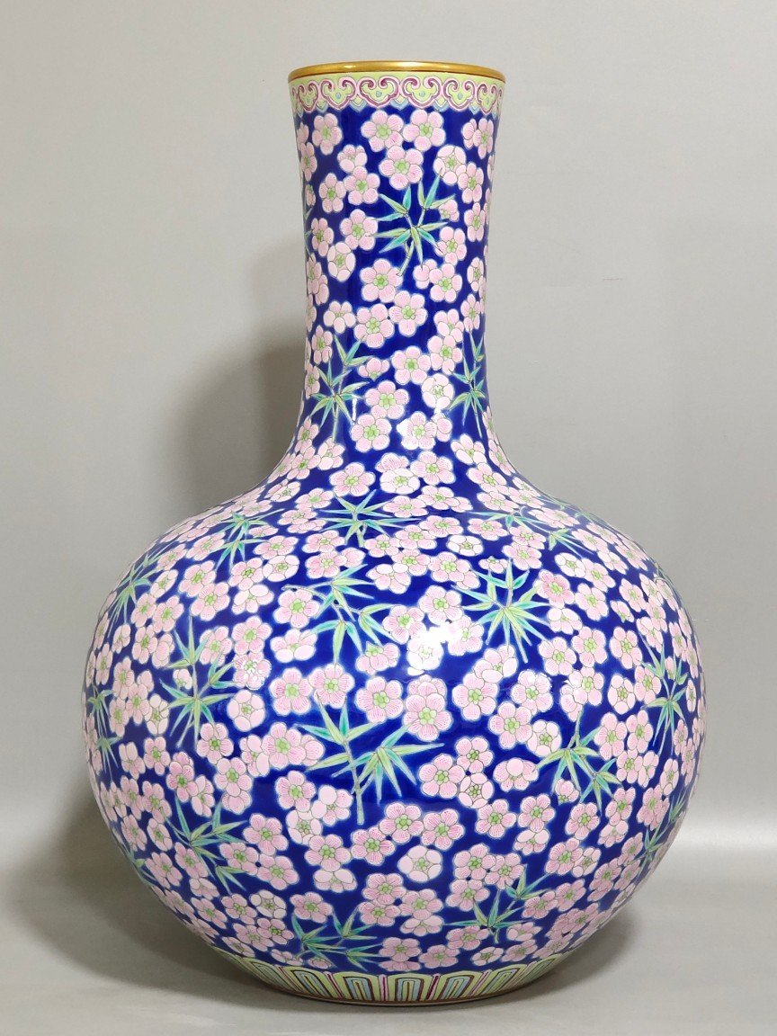Qing Dynasty Daoguang Bingmei celestial sphere vase