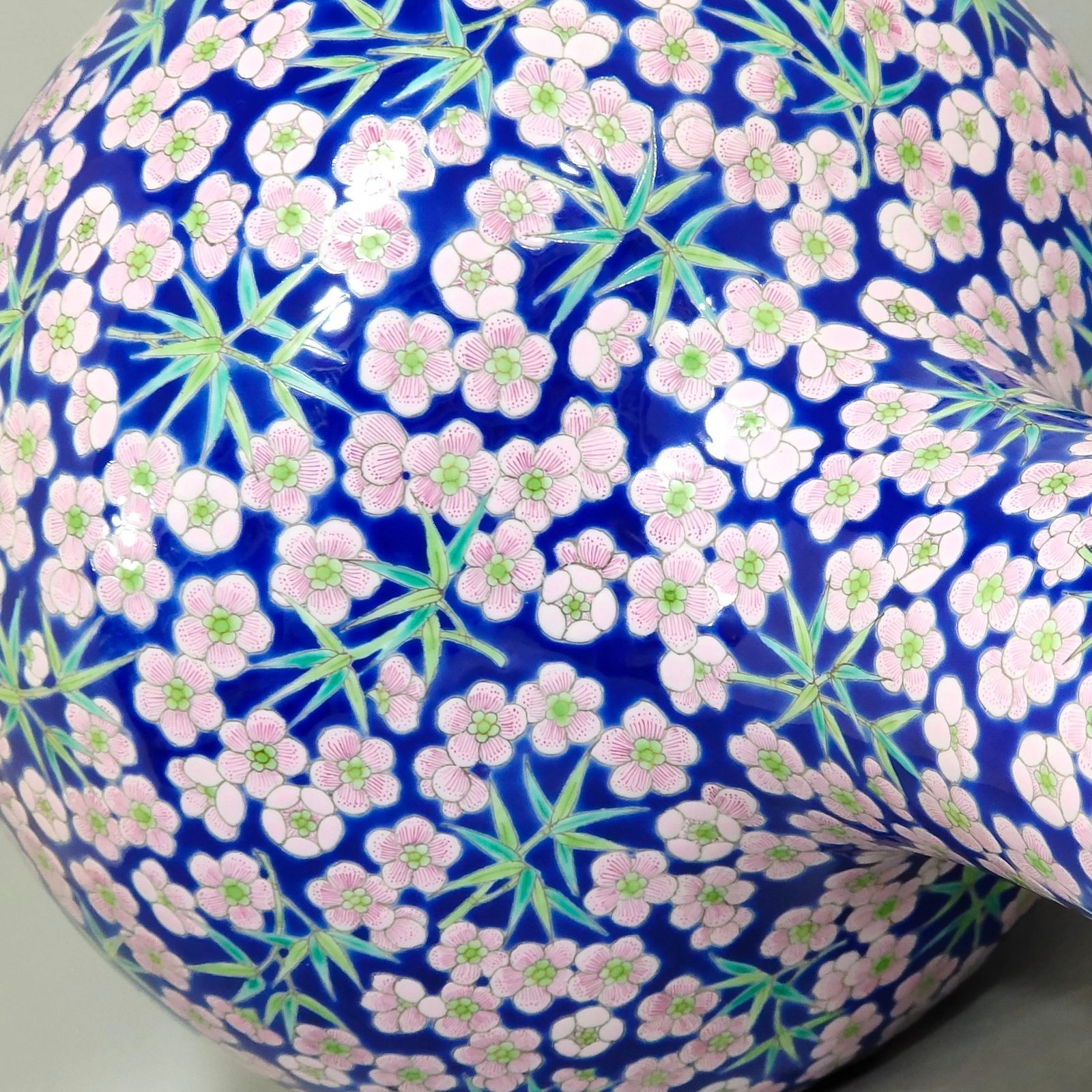 Qing Dynasty Daoguang Bingmei celestial sphere vase