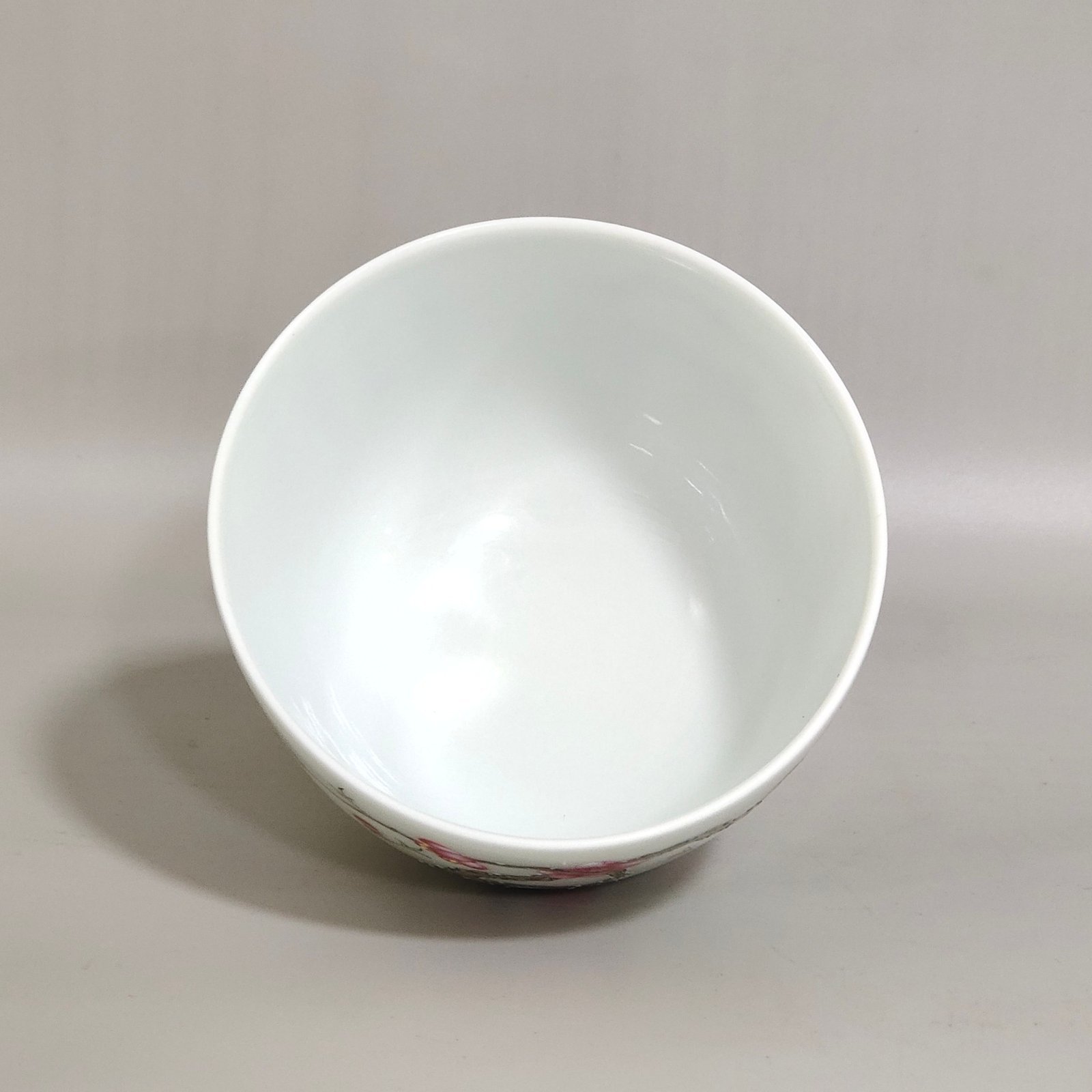 Qing Dynasty Daoguang Gengchengxing Hengtang plum blossom pattern cup