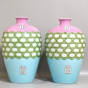 Qing Dynasty Daoguang bamboo basket pattern poem-inscribed plum vase