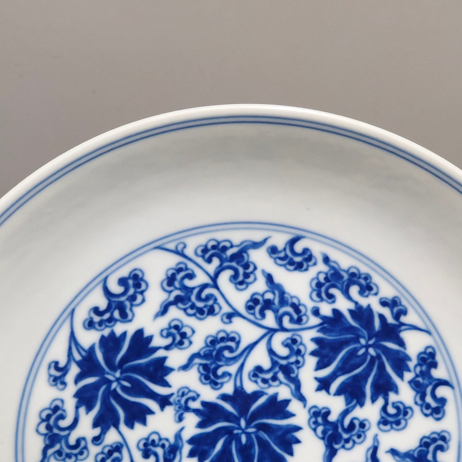 Qing Dynasty Daoguang Lotus Plate
