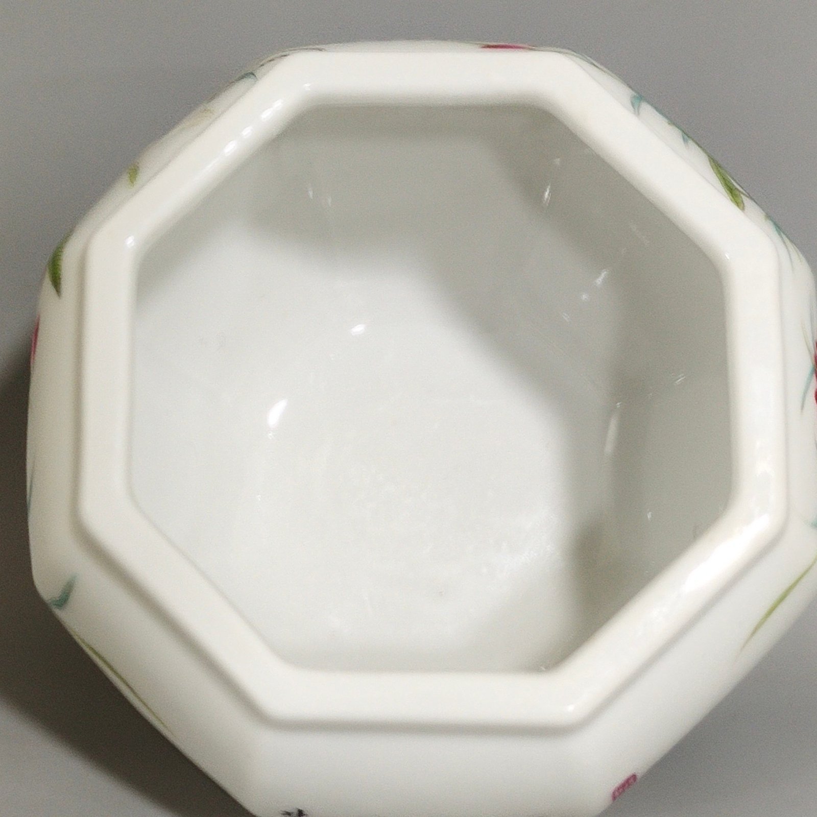 Qing Dynasty Yongzheng Bafang small vat
