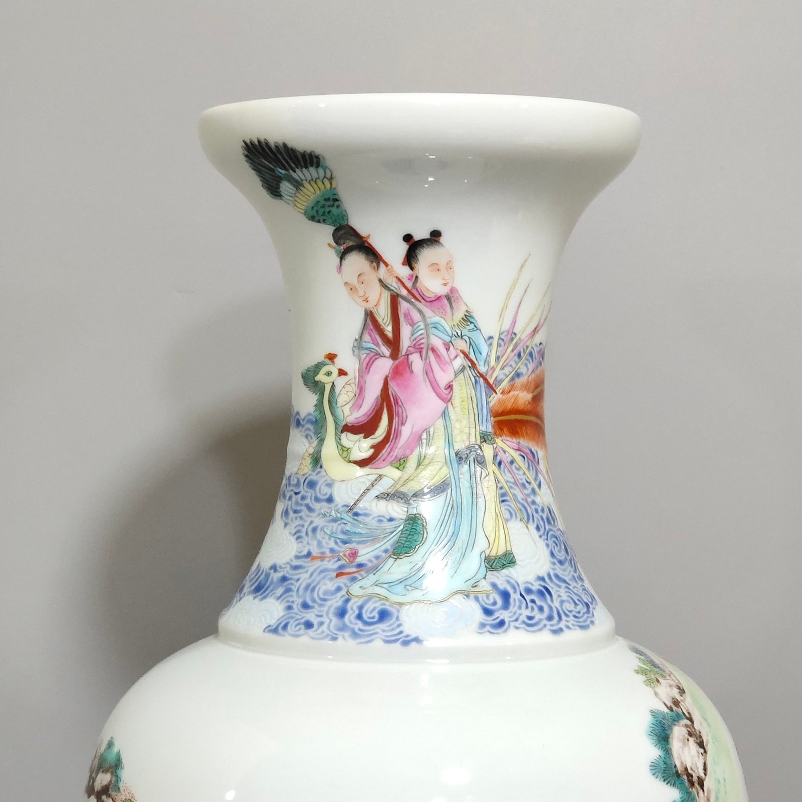 Qing Dynasty Yongzheng Seven Fairies Birthday Vase