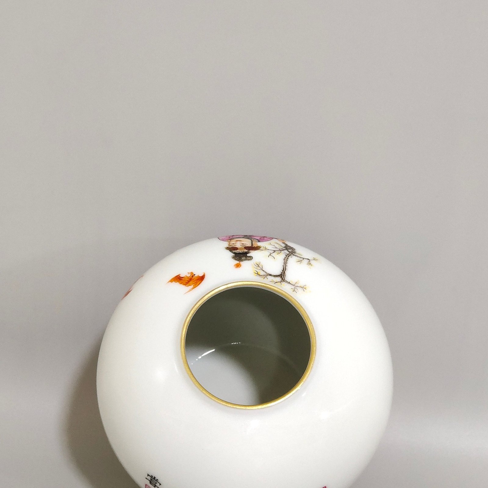 Qing Dynasty Yongzheng Sanyang Kaitai poem water bowl