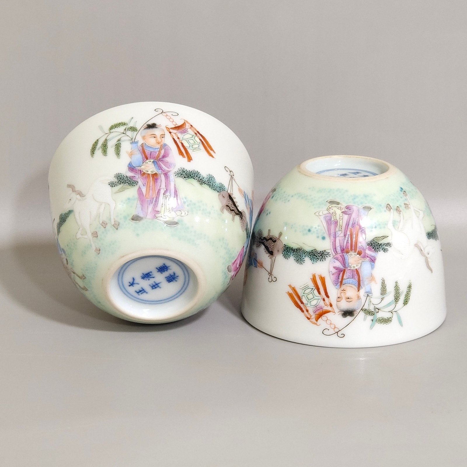 Qing Dynasty Yongzheng Wuzi Dengke Cup