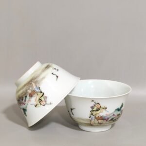 Qing Dynasty Yongzheng figure painted peach cup inside