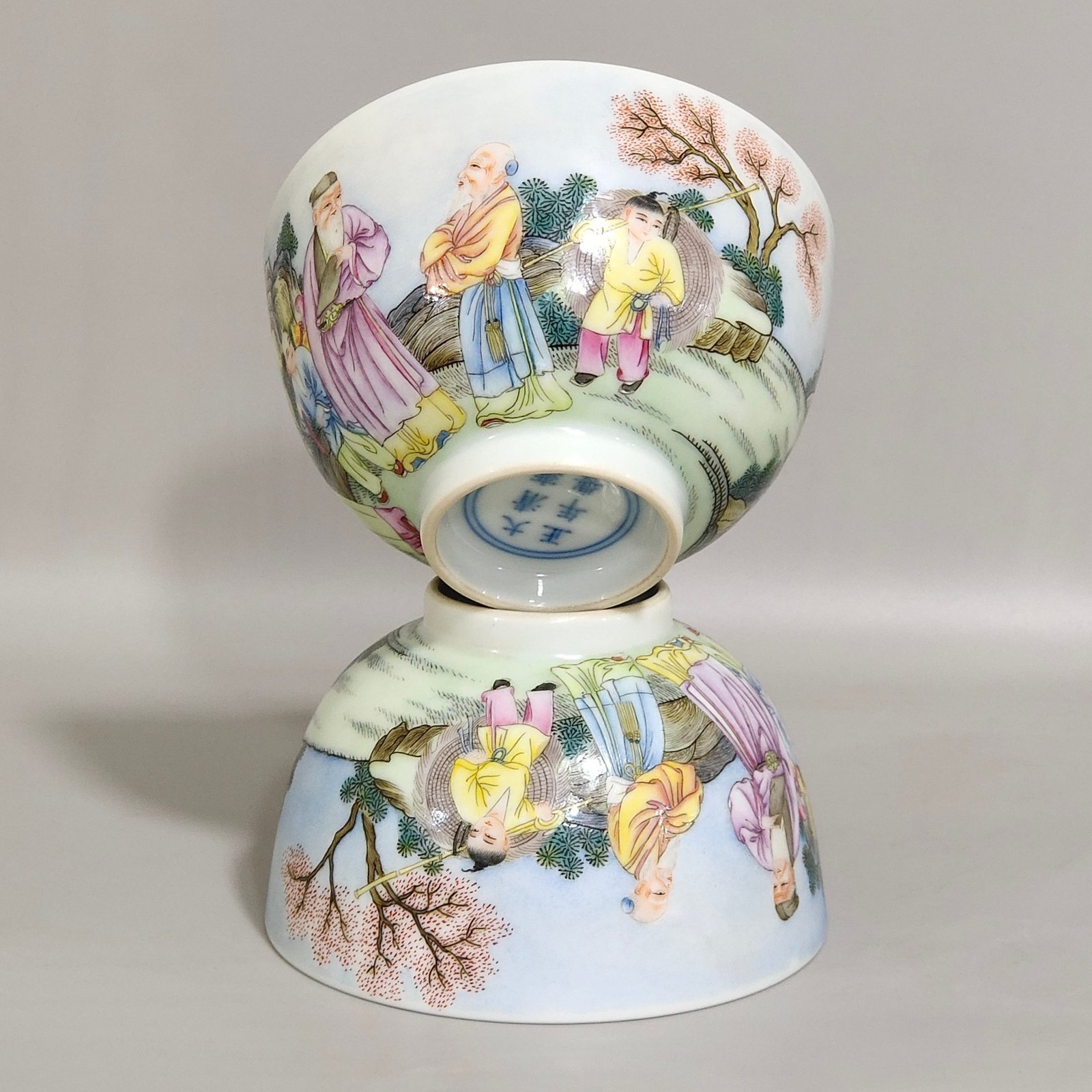 Qing Dynasty Yongzheng figures four old and three young cups