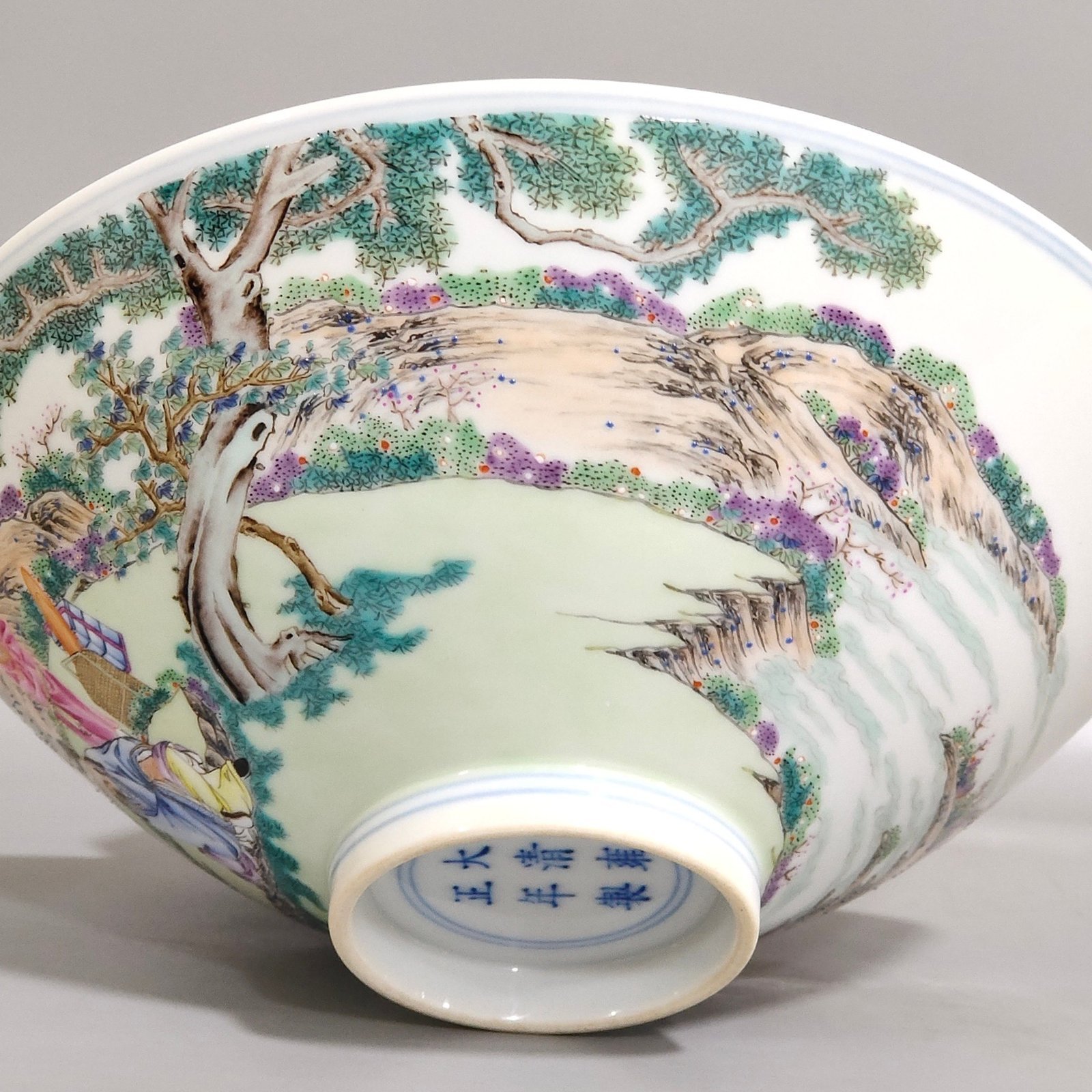 Qing Dynasty Yongzheng character story bamboo hat bowl