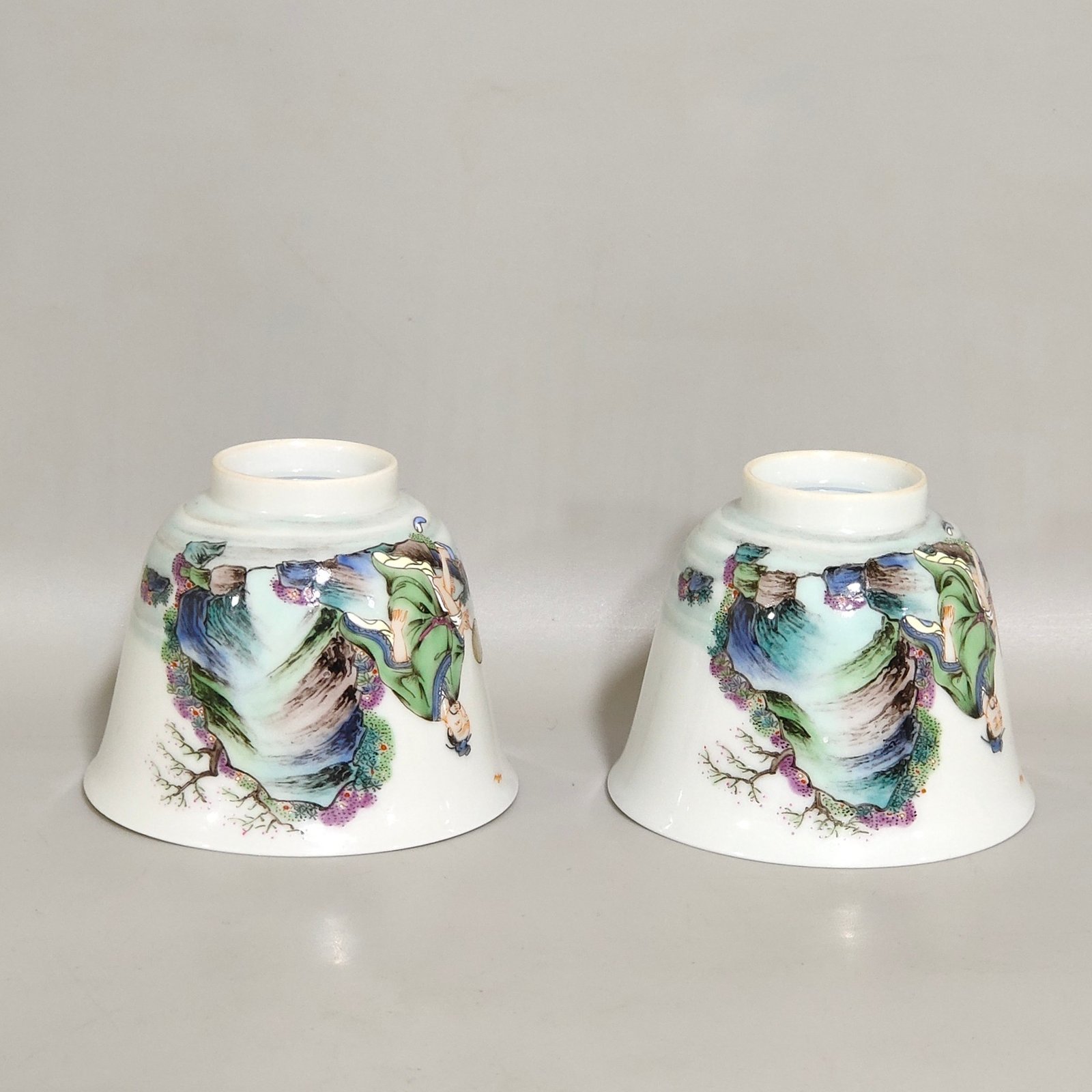 Qing Dynasty Yongzheng character story cup