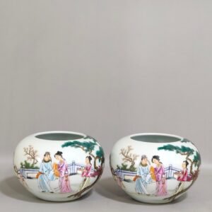 Qing Dynasty Yongzheng Famille Rose figures Washer