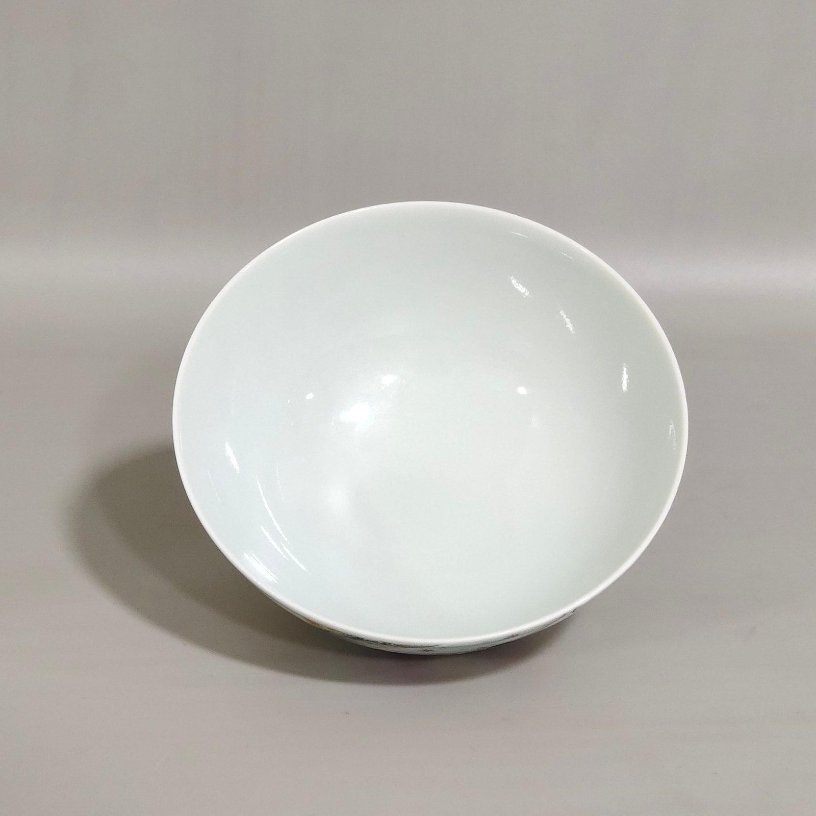 Qing Dynasty Yongzheng character story tea round Bowl