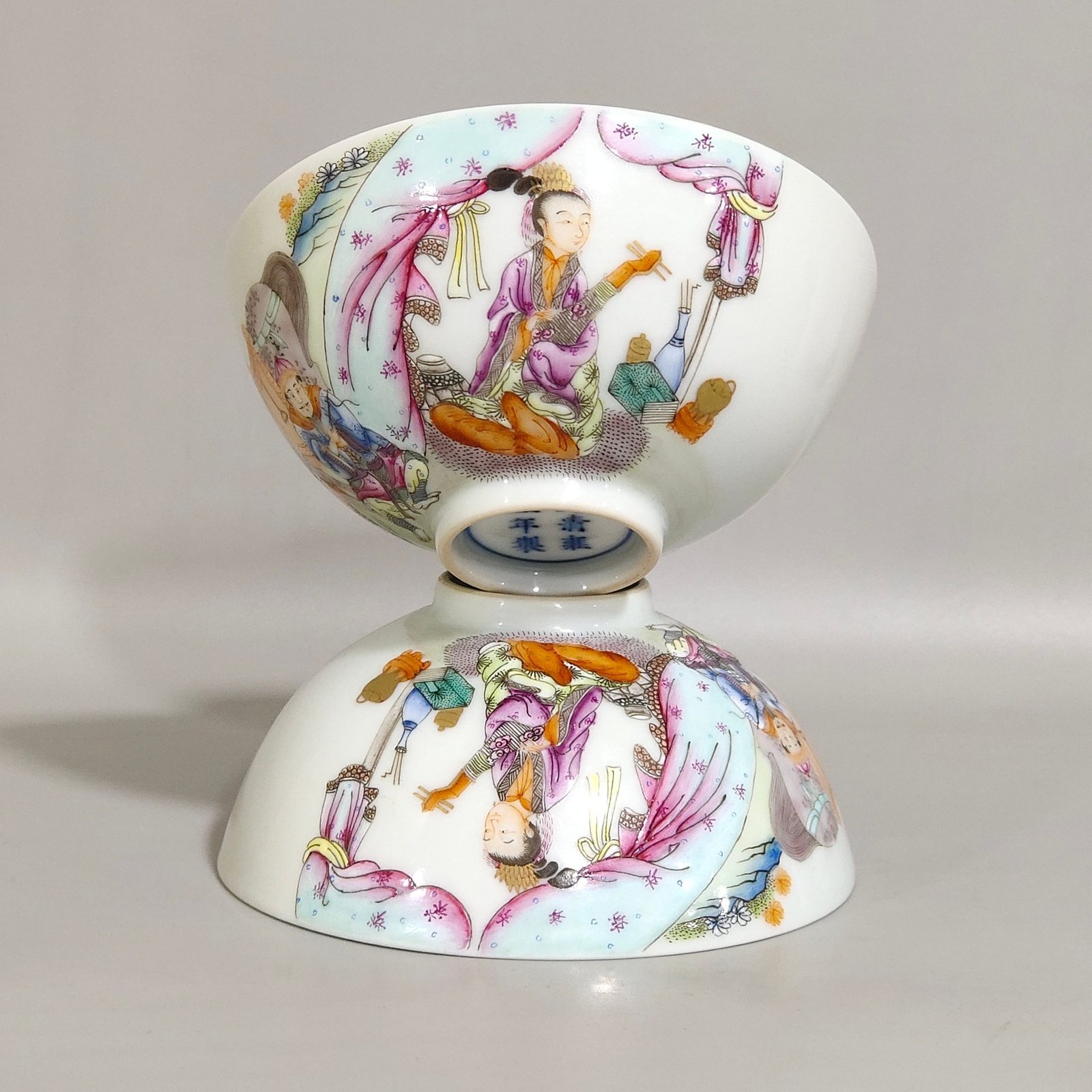 Qing Dynasty Yongzheng character story tea round Bowl