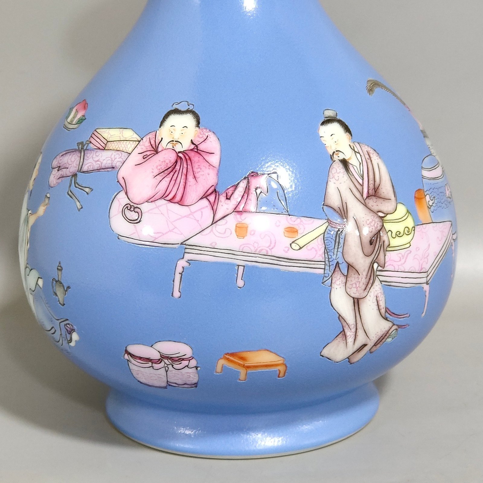 Qing Dynasty Yongzheng character story Drunken Immortal fish vase