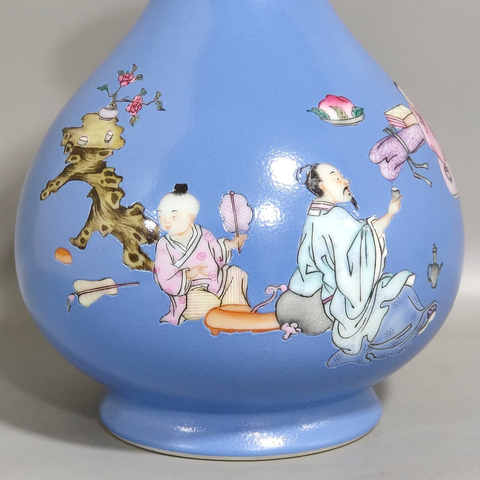 Qing Dynasty Yongzheng character story Drunken Immortal fish vase