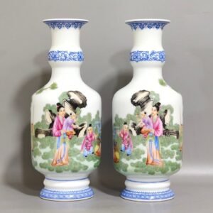 Qing Dynasty Yongzheng figure enamel godson vase