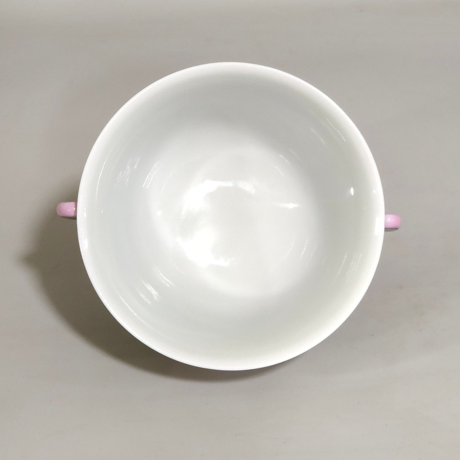 Qing Dynasty Yongzheng Baman Jinbao double ear cup