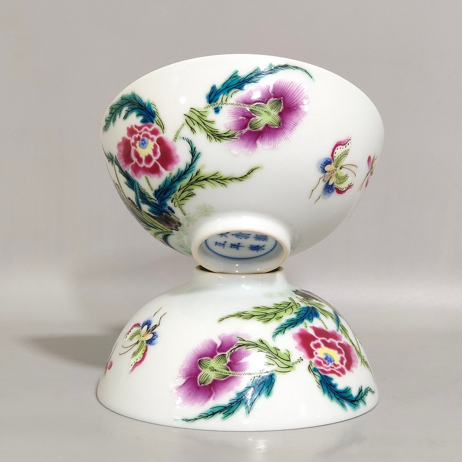 Qing Dynasty Yongzheng orchid butterfly tea round