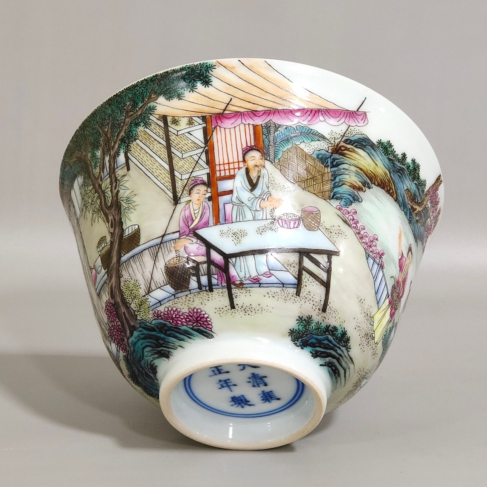 Qing Dynasty Yongzheng farmhouse poem cup