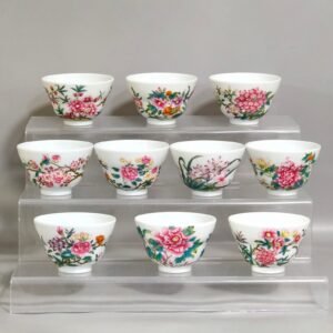 Qing Dynasty Yongzheng perfect poem inscribed waist cup