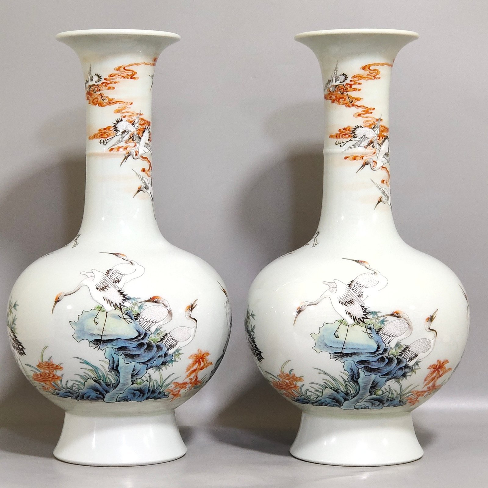 Qing Dynasty Yongzheng 18th Bachelor’s flask