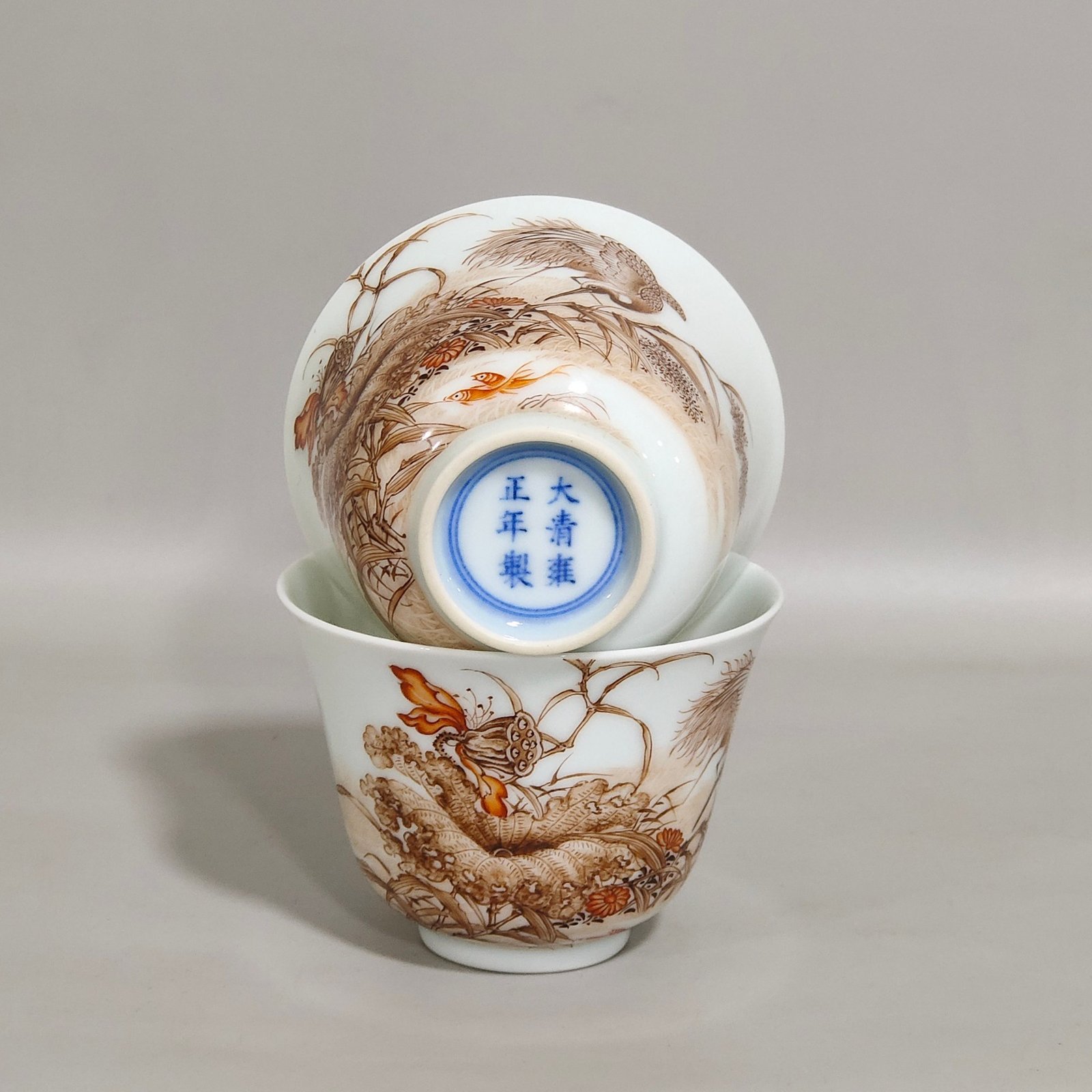 Qing Dynasty Yongzheng ink color cup with poem inscription