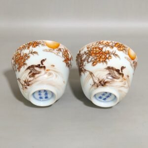 Qing Dynasty Yongzheng ink color spring river water warm duck prophet inscribed poem cup