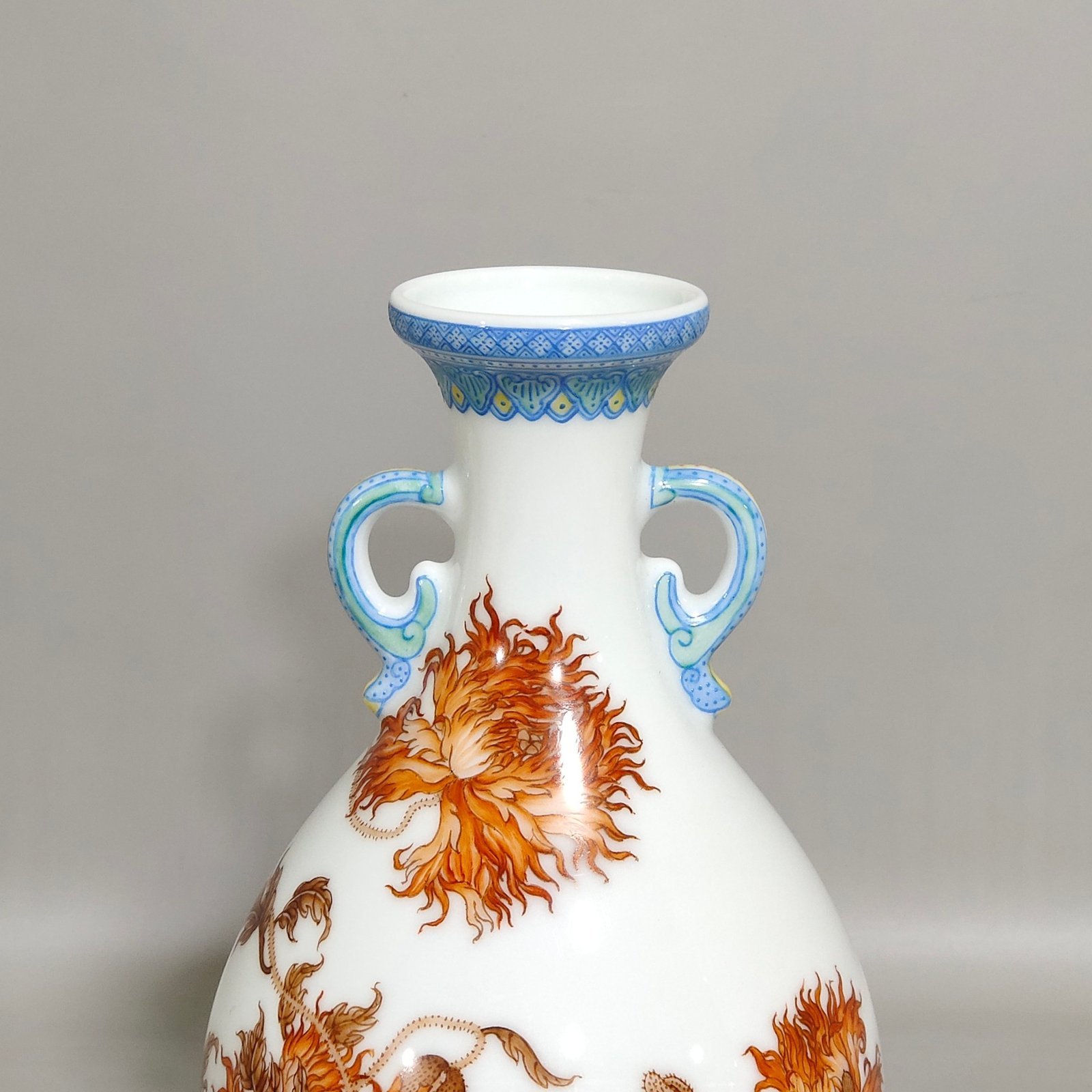 Qing Dynasty Yongzheng ink color alum red poppy poem jade pot spring amphora