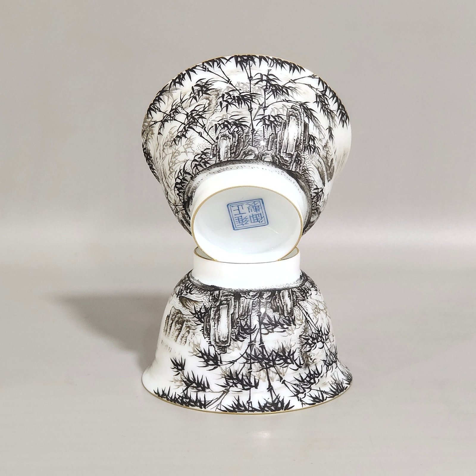Qing Dynasty Yongzheng ink bamboo cup with dragon pattern hidden inside