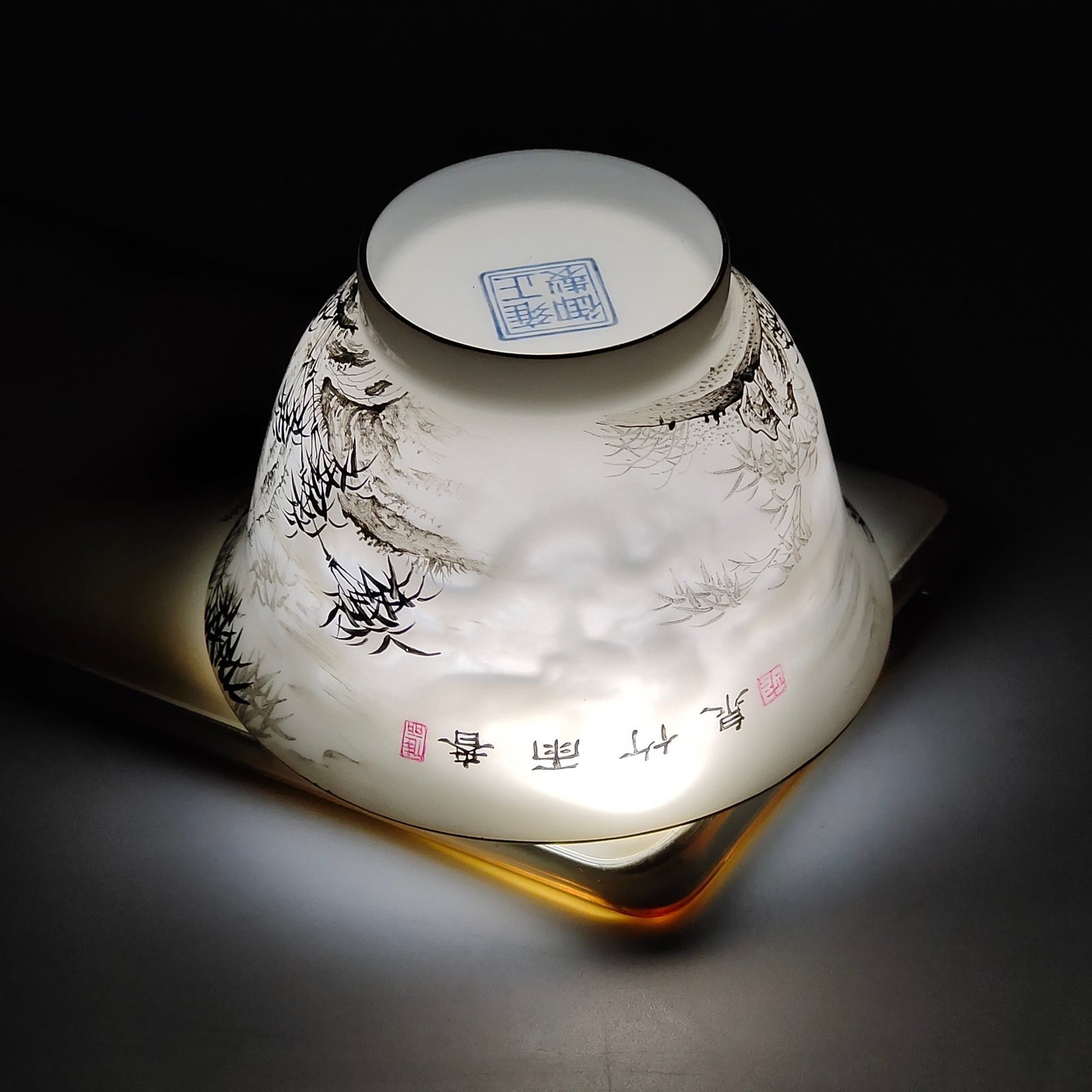 Qing Dynasty Yongzheng ink bamboo cup with dragon pattern hidden inside