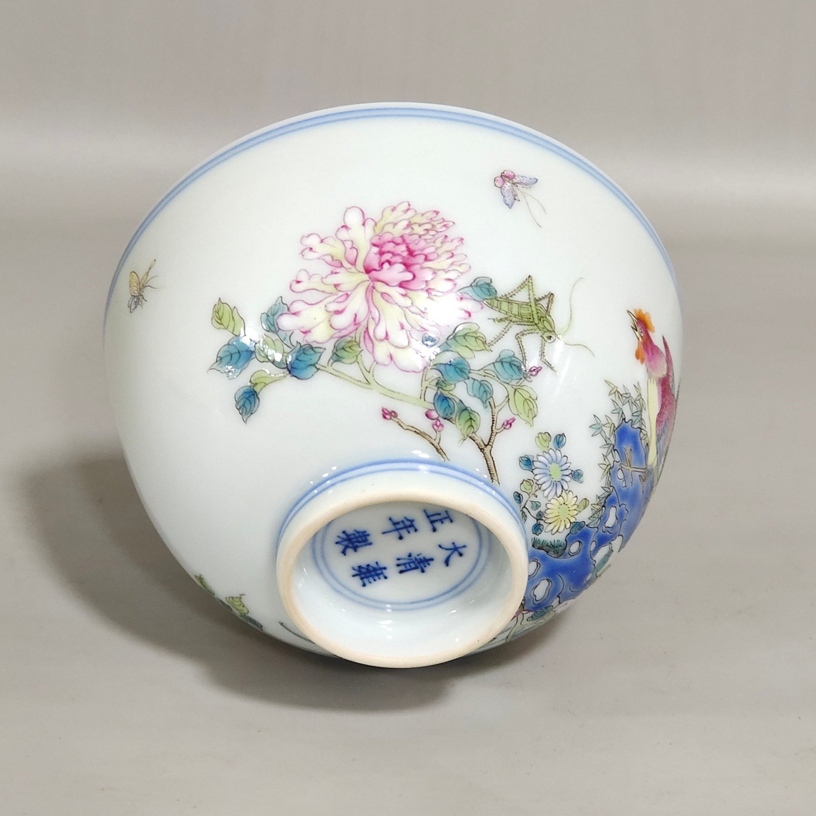Qing Dynasty Yongzheng Daji Dali cup with interior painting