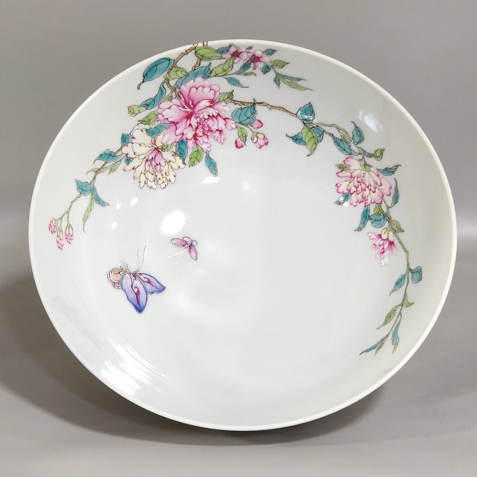Qing Dynasty Yongzheng Great Fortune Bowl