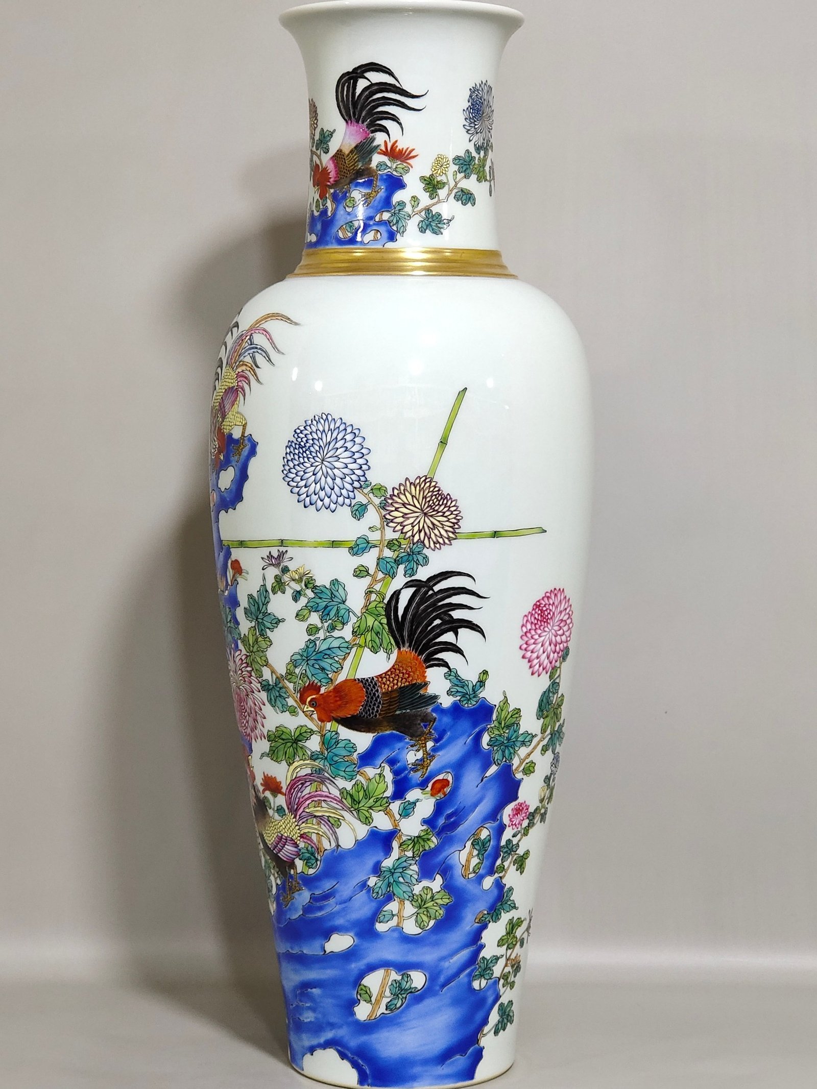 Qing Dynasty Yongzheng A Guanyin vase