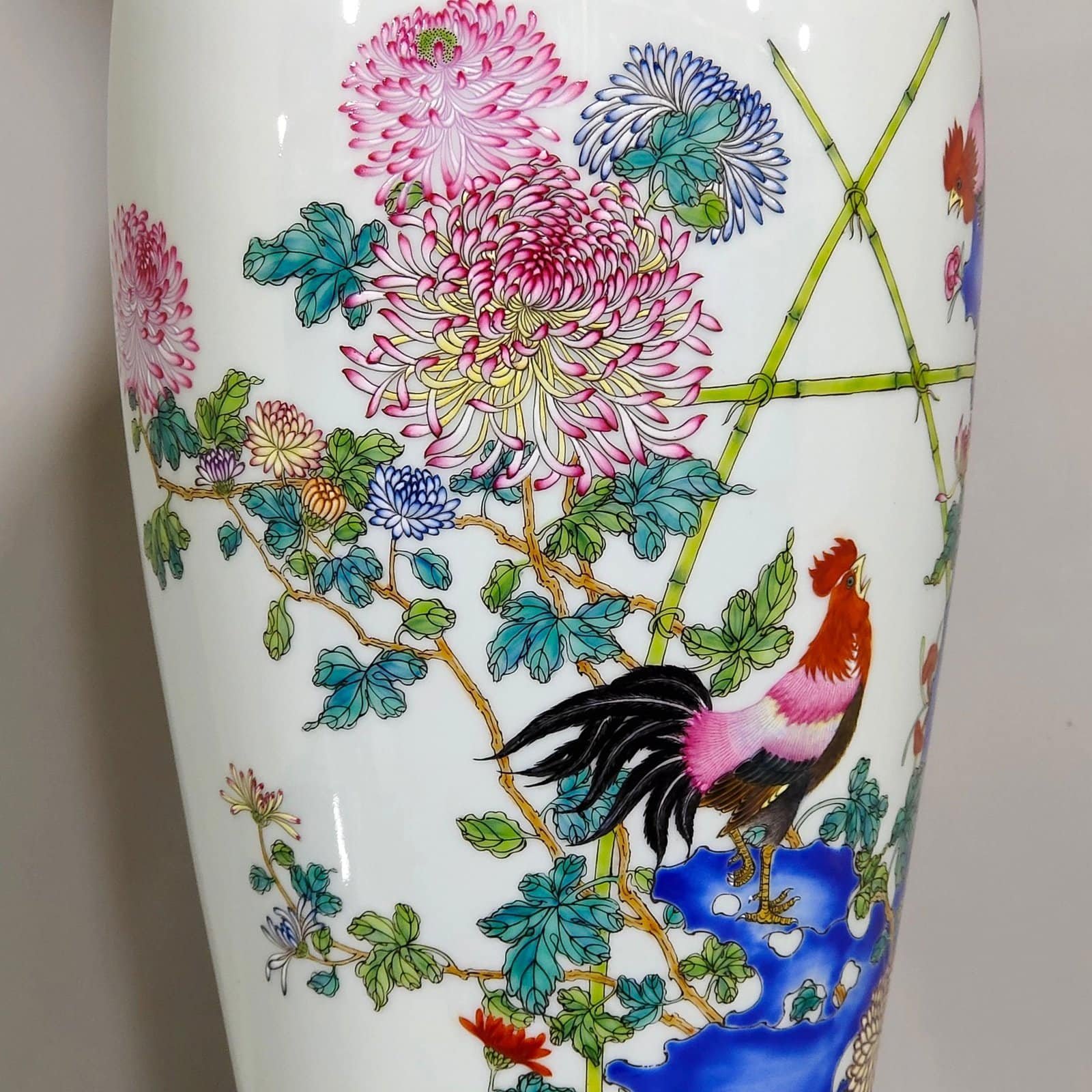 Qing Dynasty Yongzheng A Guanyin vase