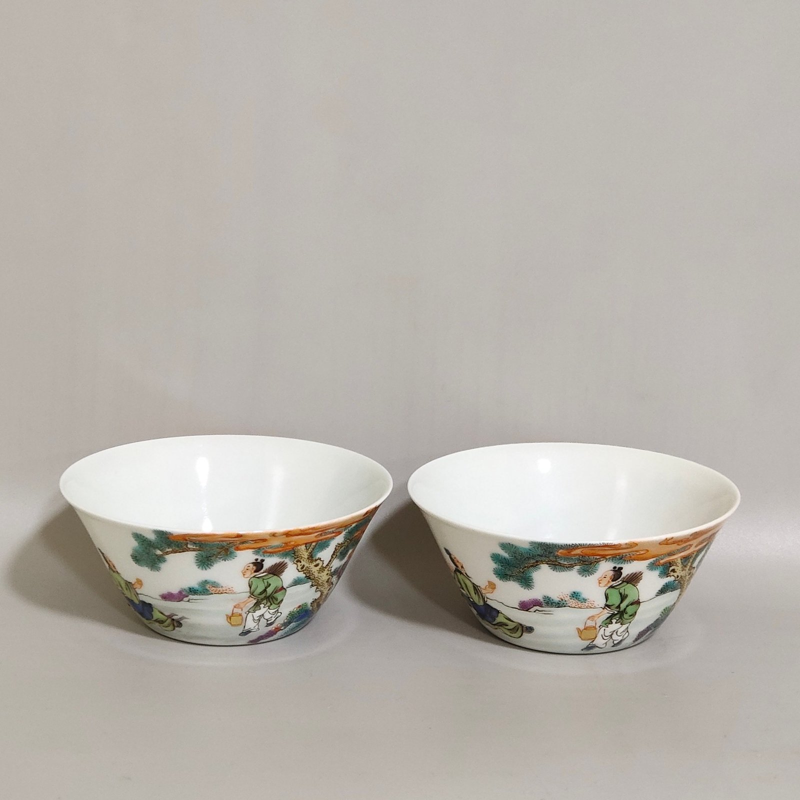 Qing Dynasty Yongzheng’s sustenance Gao Shitu horseshoe cup