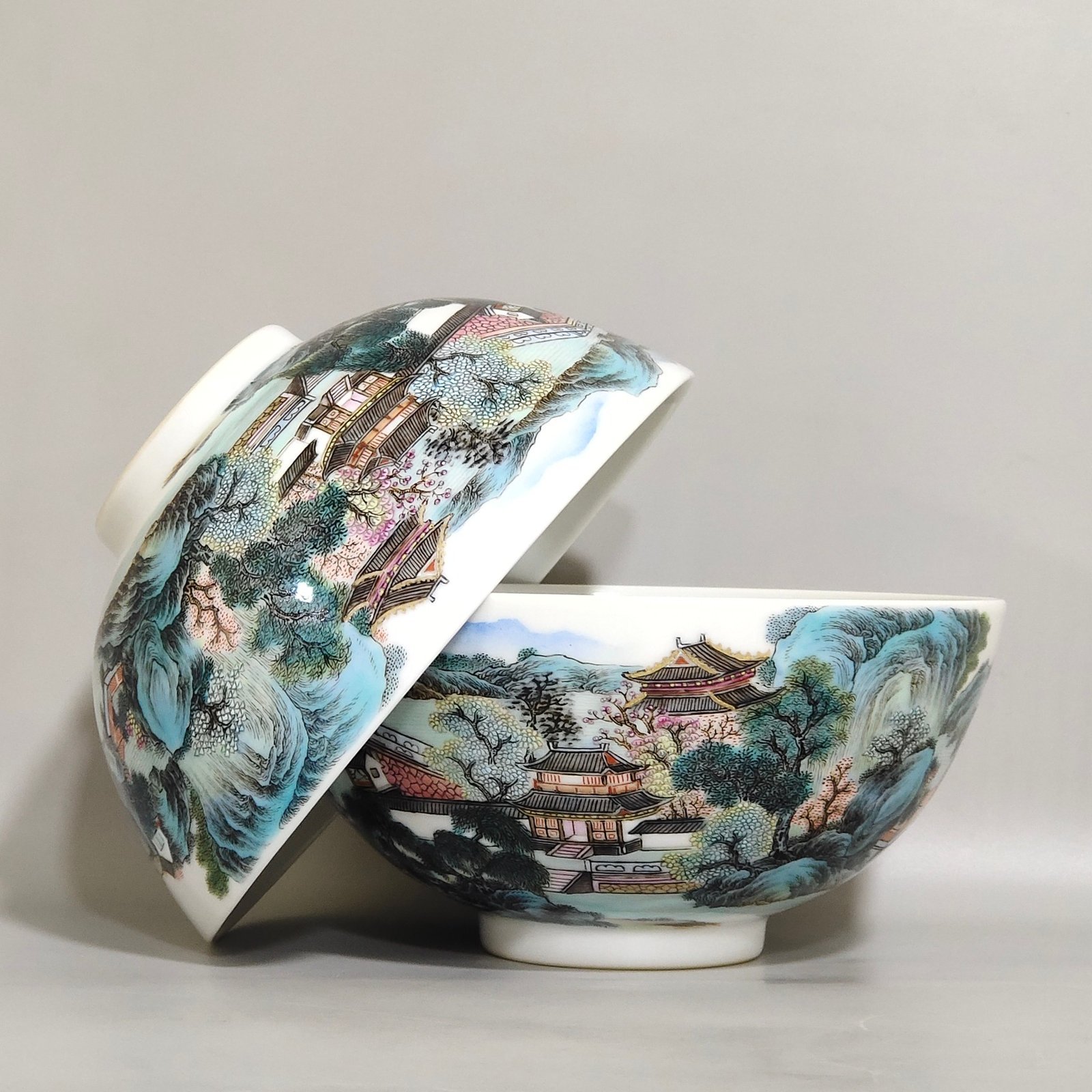 Qing Dynasty Yongzheng Famille Rose landscape bowl