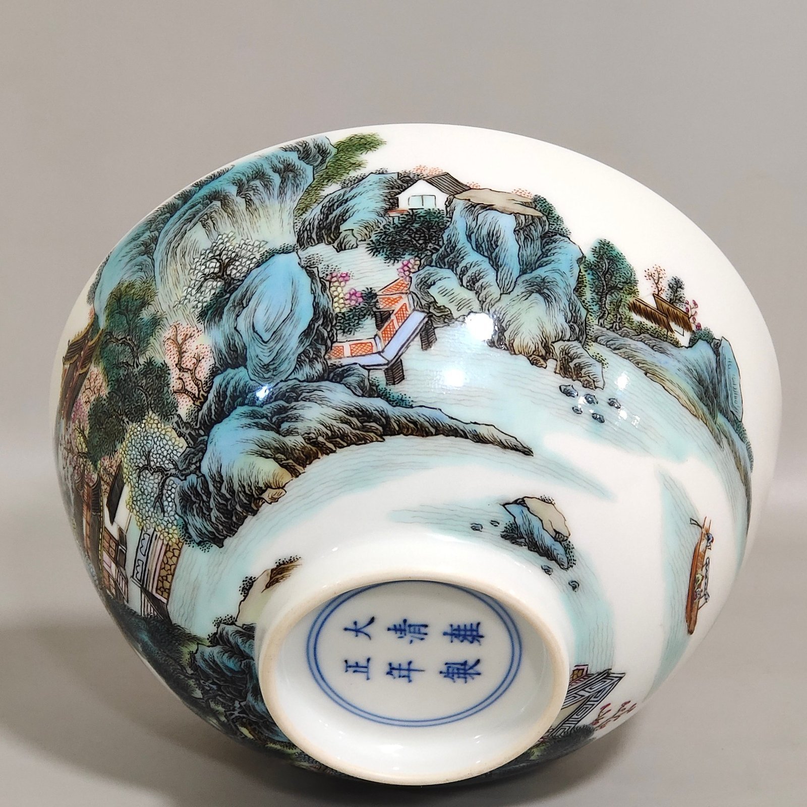 Qing Dynasty Yongzheng Famille Rose landscape bowl