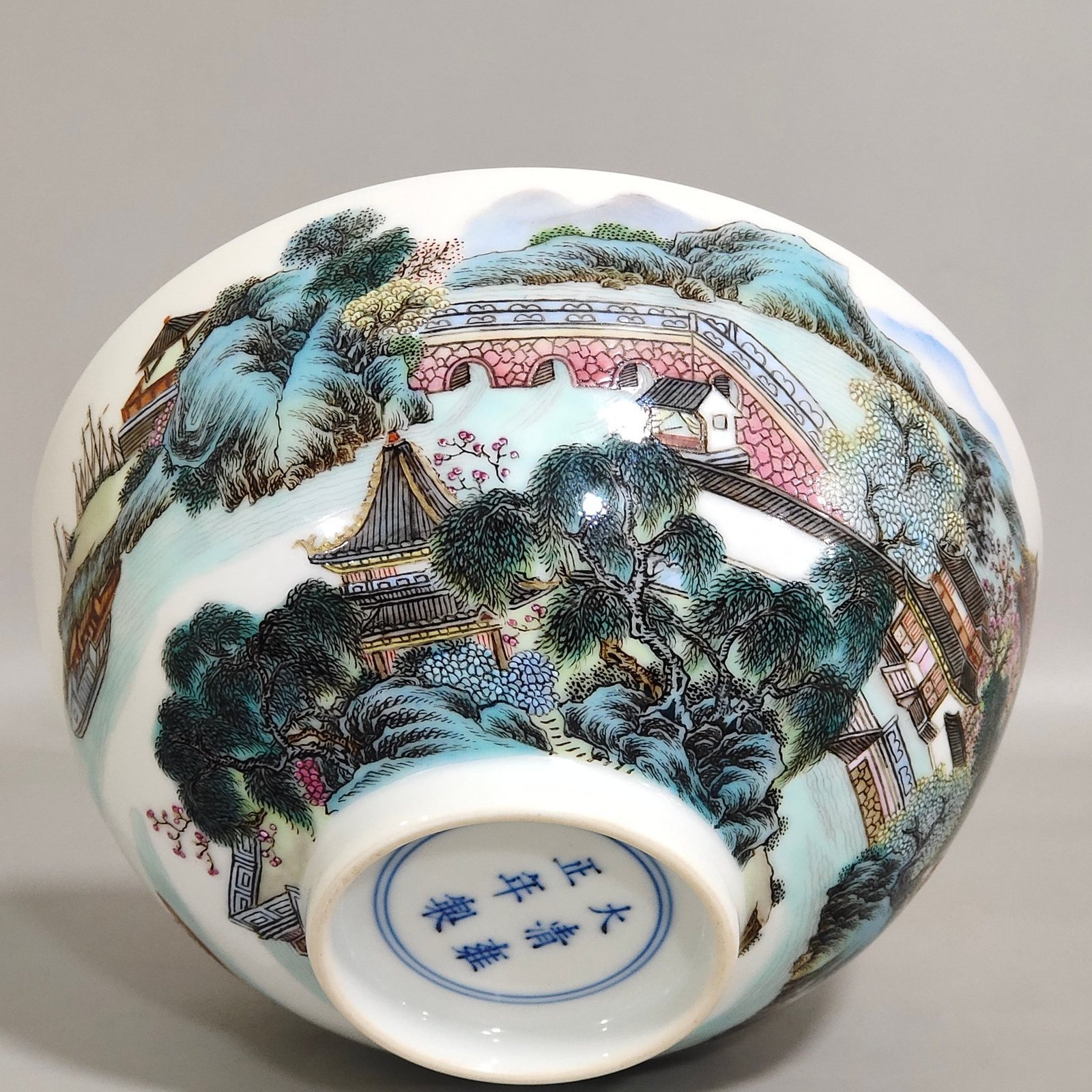 Qing Dynasty Yongzheng Famille Rose landscape bowl