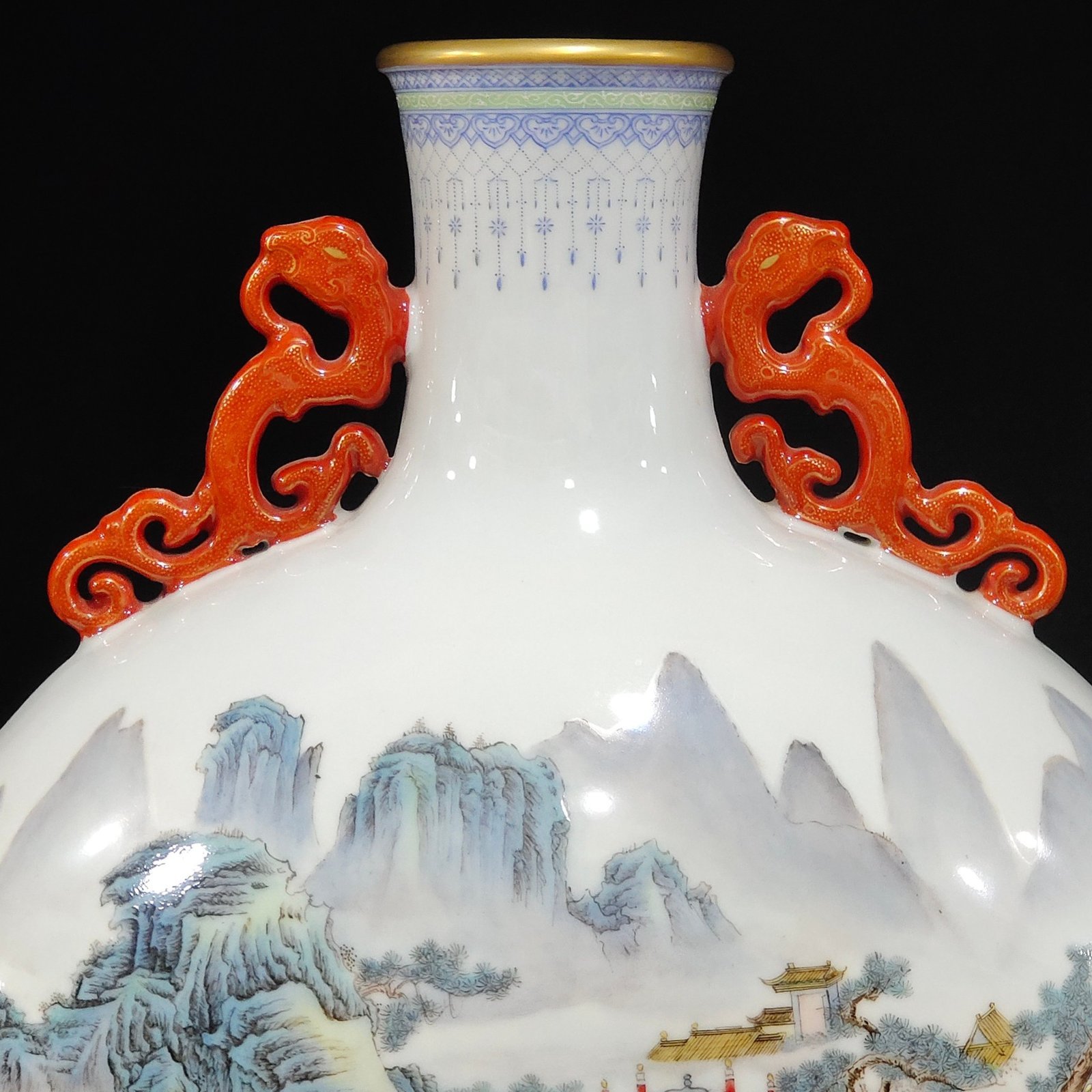 Qing Dynasty Yongzheng landscape attic flat vase