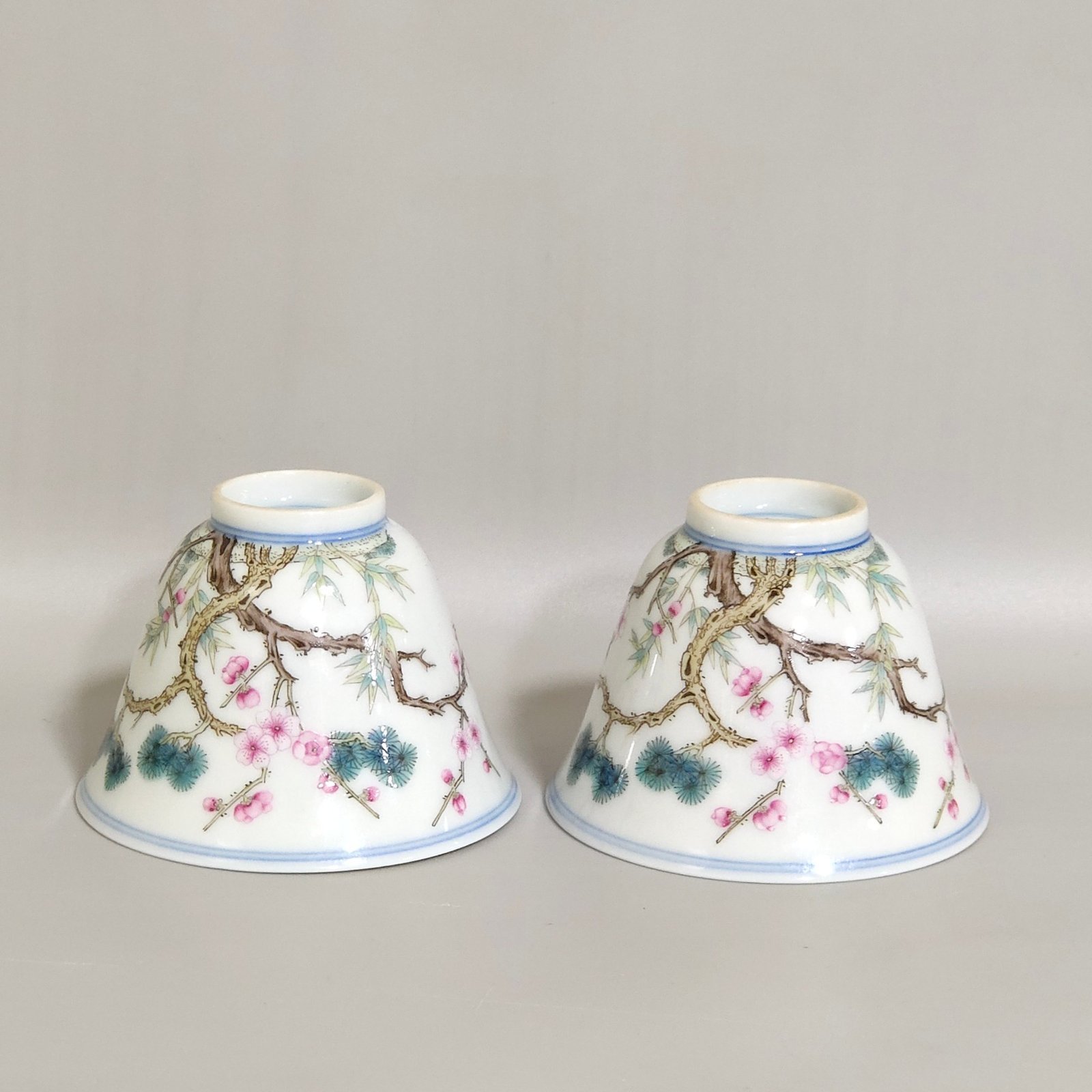 Qing Dynasty Yongzheng Suihan Three Friends Poetry Cup with Pine Bamboo and Plum