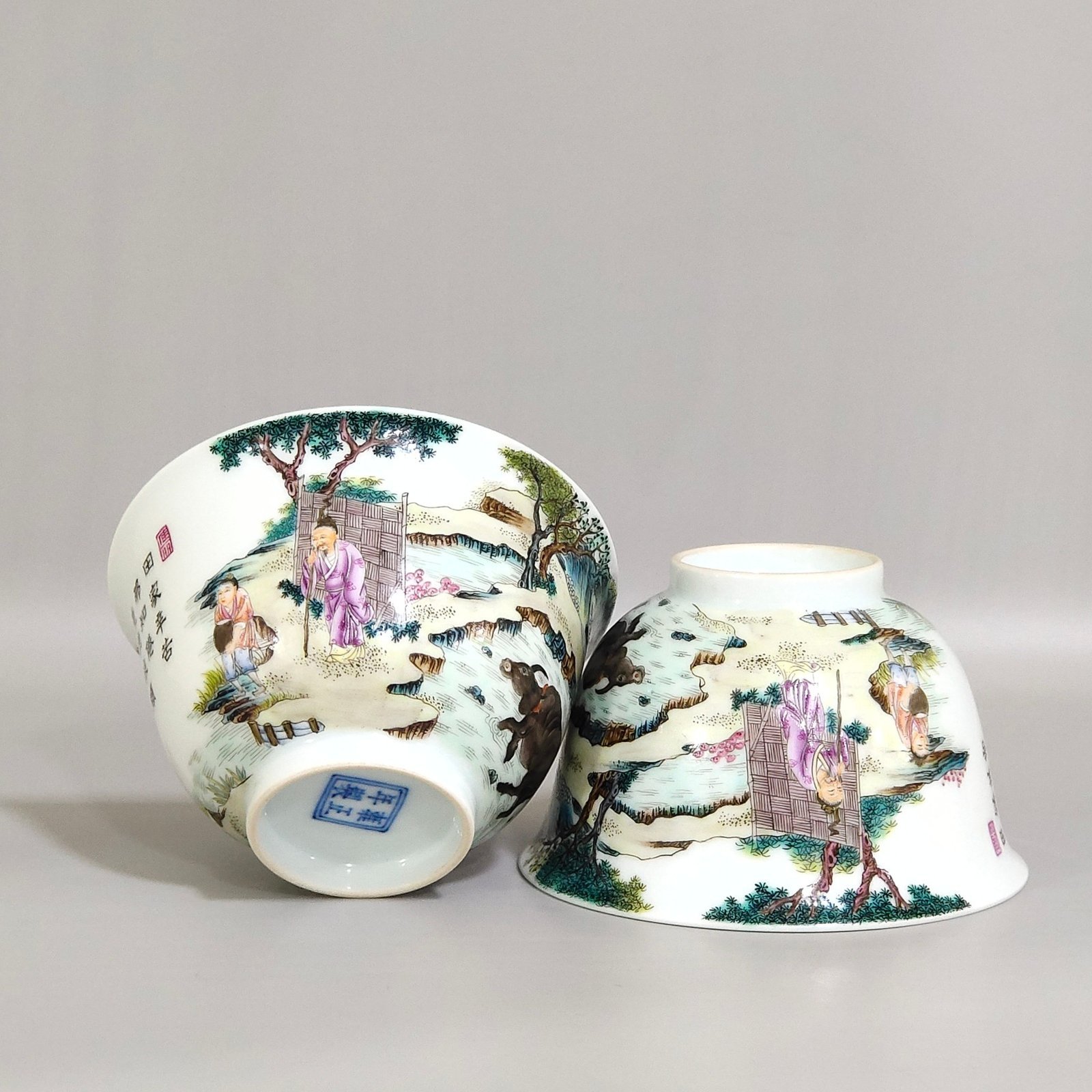 Qing Dynasty Yongzheng year spring plowing picture inscribed poem cup