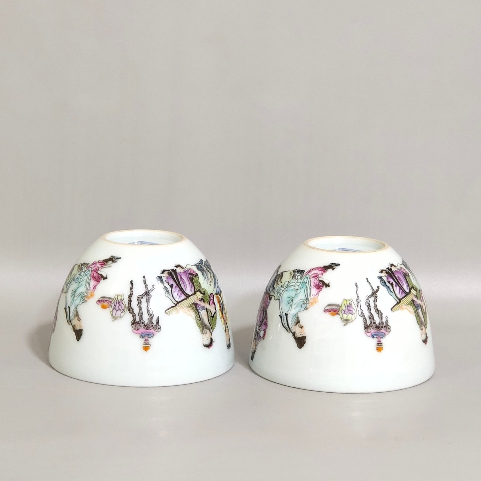Qing Dynasty Yongzheng Imperial Character Story Cup